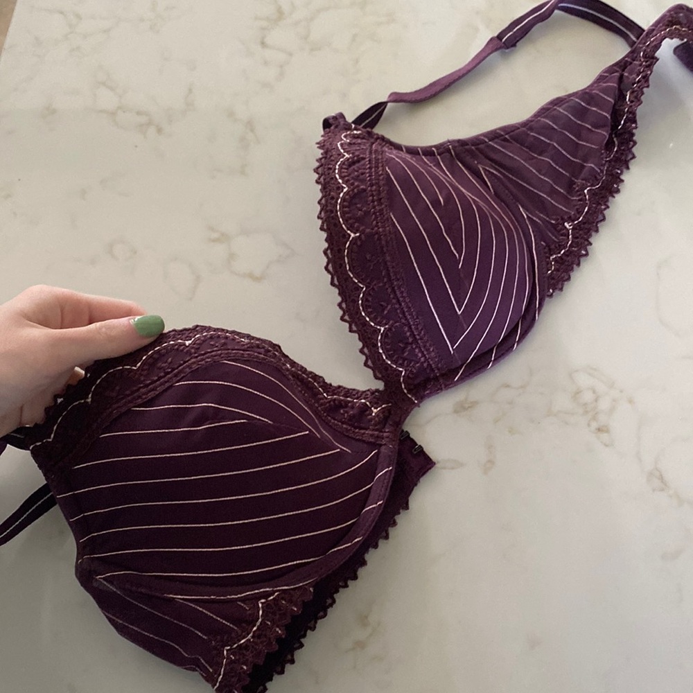 Chantelle bra new size 32 d